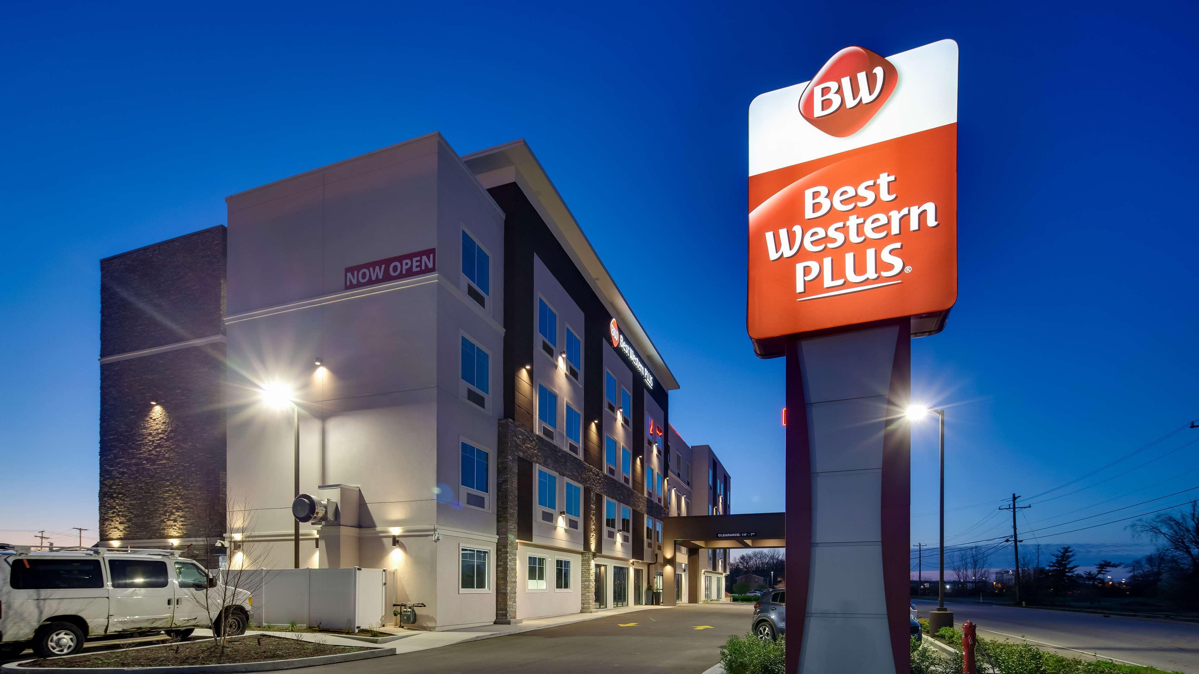 Comfort Inn & Suites Clarksville - Louisville North Exterior photo